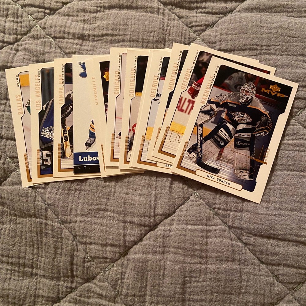 Hockey Trading Cards Set